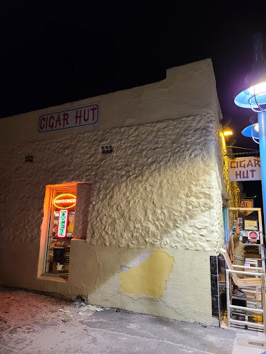 Cigar Shop «Cigar Hut», reviews and photos, 1172 Estero Blvd # 103, Fort Myers Beach, FL 33931, USA