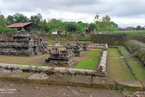 Candi Kedulan image