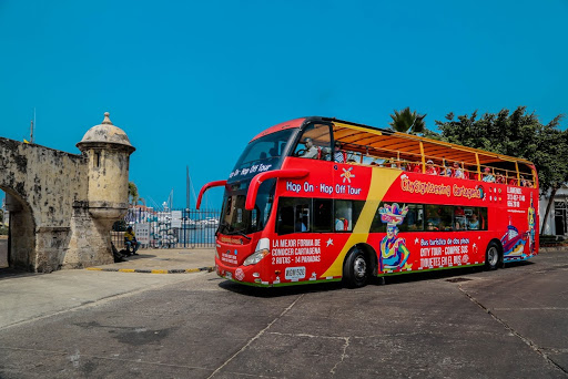 Minibus rentals with driver in Cartagena