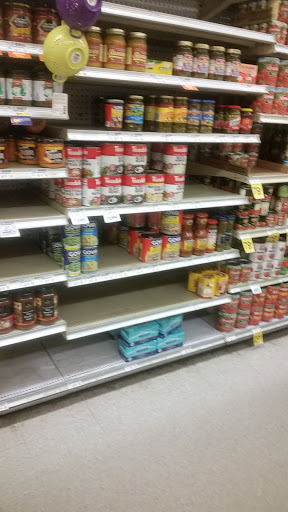 Grocery Store «Safeway», reviews and photos, 1900 N Poplar St, Leadville, CO 80461, USA