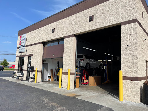 Auto Repair Shop «Altimate Auto Repair Inc.», reviews and photos, 1600 N Rand Rd, Arlington Heights, IL 60004, USA