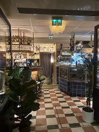 Atmosphère du Restaurant Brasserie Charlie à Neuilly-sur-Seine - n°7