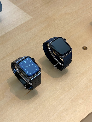 Computer Store «Apple Walt Whitman», reviews and photos, 160 Walt Whitman Rd, Huntington Station, NY 11746, USA