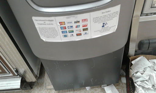 Liquor Store «Midway Liquors», reviews and photos, 5500 S State St, Chicago, IL 60621, USA