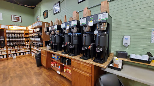 Grocery Store «Horrocks Farm Market», reviews and photos, 235 Capital Ave SW, Battle Creek, MI 49037, USA