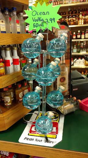 Liquor Store «La Casa Liquors», reviews and photos, 1054 SE Port St Lucie Blvd, Port St Lucie, FL 34952, USA