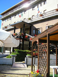 Hotel Caldora Via Colli della Mula, 67048 Rocca di mezzo AQ, Italia
