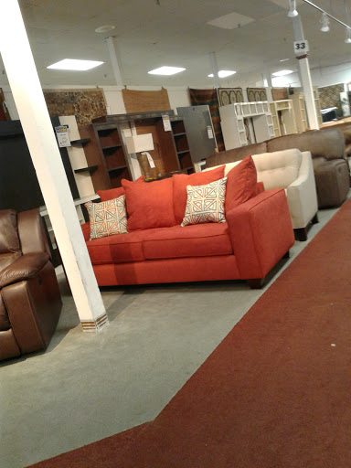 Shopping Mall «Drew 19 Shopping Center», reviews and photos, 21311 US Hwy 19 N, Clearwater, FL 33765, USA