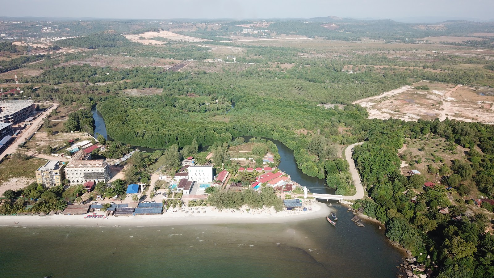 Ochheuteal Beach photo #8