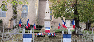 Monument aux Morts de Novéant sur Moselle à Novéant-sur-Moselle