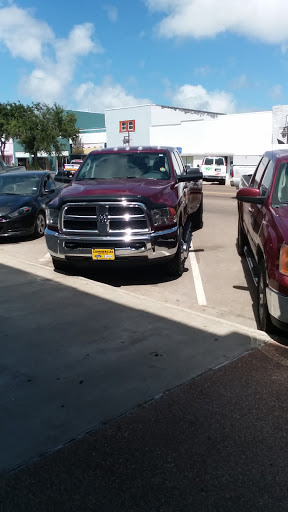 Ford Dealer «Commercial Motor Company», reviews and photos, 160 S Commercial St, Aransas Pass, TX 78336, USA