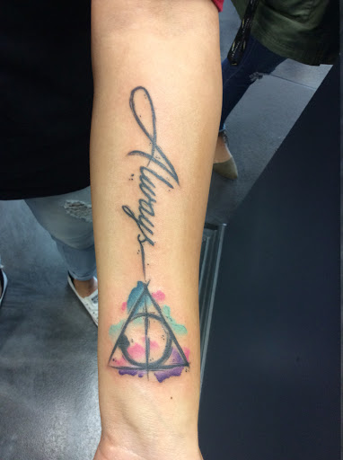 Tattoo Shop «Rockstar Tattoo», reviews and photos, 31050 Gratiot Ave, Roseville, MI 48066, USA