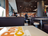 Atmosphère du Restauration rapide McDonald's à Moret-Loing-et-Orvanne - n°15