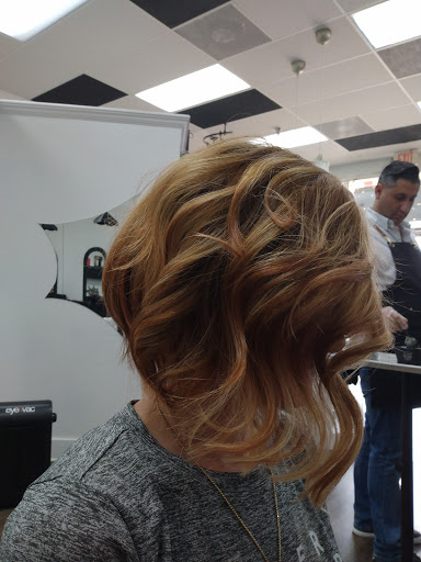 Hair Salon «DejaVu Hair & Design», reviews and photos, 11969 S Apopka Vineland Rd, Orlando, FL 32836, USA