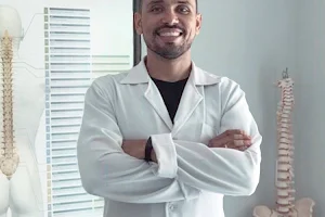 Mateus Souza - Osteopatia | osteopatia Americana | osteopatia para ciatico | osteopatia para hérnias | osteopatia para bebês image