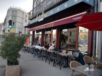 Atmosphère du Café Bar Restaurant Le New York Café à Clermont-Ferrand - n°2