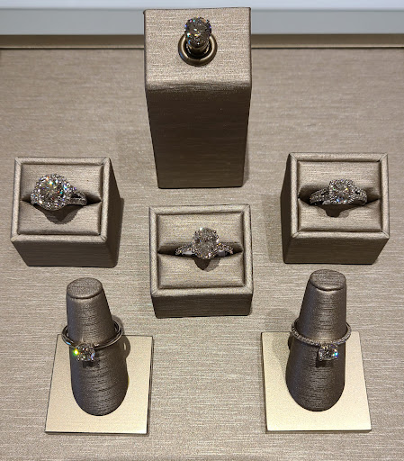 Jewelry Store «Jared The Galleria of Jewelry», reviews and photos, 180 Jennifer Rd, Annapolis, MD 21401, USA