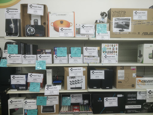 Discount Store «Bargain Hunt», reviews and photos, 924 N Mulberry St #110, Elizabethtown, KY 42701, USA