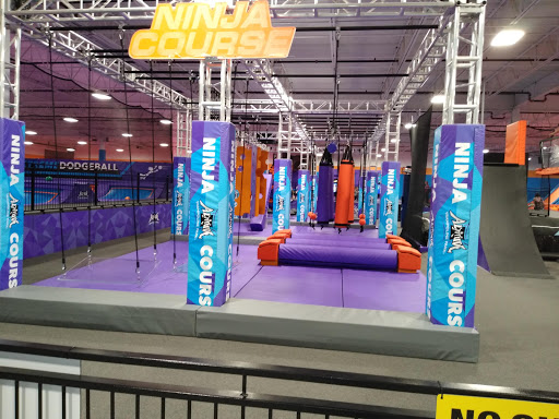 Movie Theater «AMC Indian Mound 9», reviews and photos, 771 S 30th St, Heath, OH 43056, USA