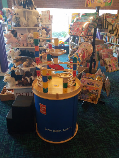 Toy Store «Smart Toys and Books», reviews and photos, 9700 Kingston Pike #12, Knoxville, TN 37922, USA