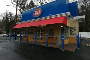 Shrader’s Dairy Queen image