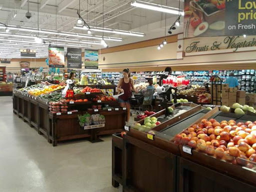 Grocery Store «Kroger», reviews and photos, 1802 N Pointe Dr, Durham, NC 27705, USA