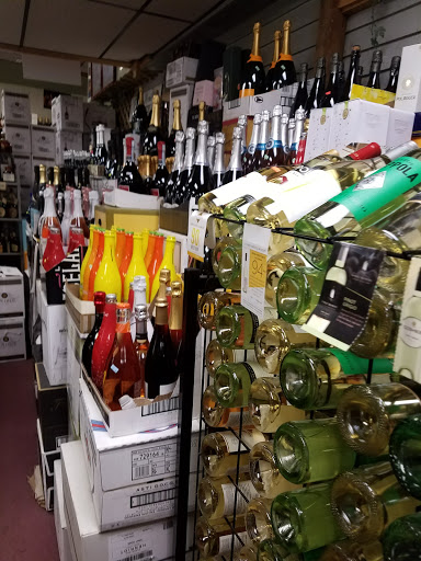 Wine Store «Evans Discount Liquor & Wines», reviews and photos, 1013 E Fairmount Ave, Jamestown, NY 14701, USA