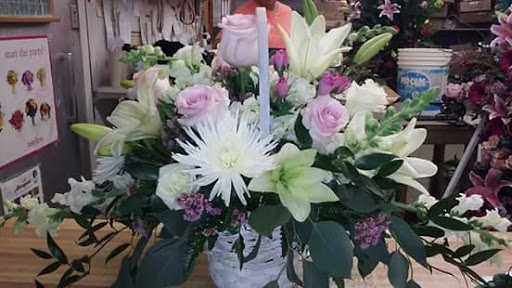 Florist «McBride Florist», reviews and photos, 805 6th Ave SE, Decatur, AL 35601, USA