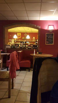 Atmosphère du Restaurant français Les Tables d'Aymeries à Aulnoye-Aymeries - n°9