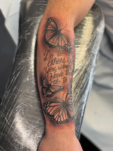 Tattoo Shop «Self Made Tattoo», reviews and photos, 3444 W Carefree Cir, Colorado Springs, CO 80917, USA