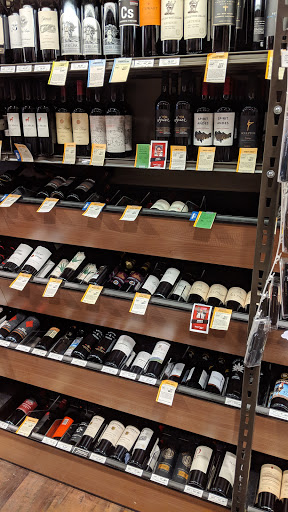 Wine Store «Total Wine & More», reviews and photos, 90 Brentwood Promenade Ct, Brentwood, MO 63144, USA