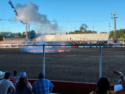 Rodeo «Molalla Buckeroo Association», reviews and photos, 815 Shirley St, Molalla, OR 97038, USA