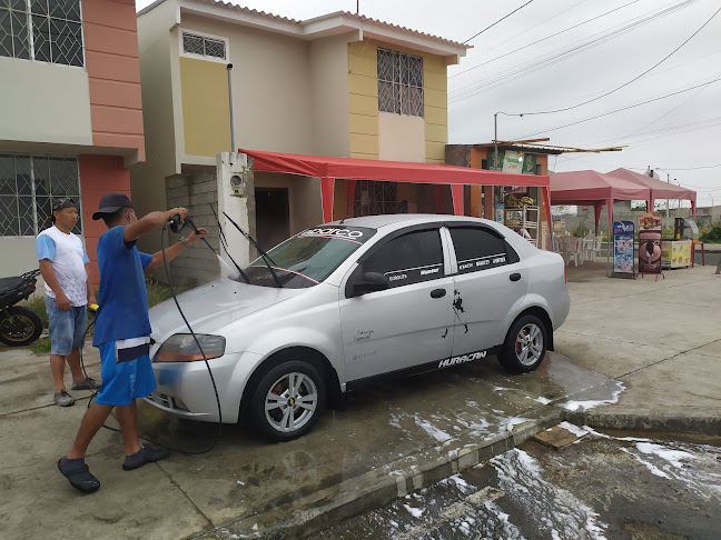 Opiniones de Autolavado Mi Lote en Guayaquil - Servicio de lavado de coches