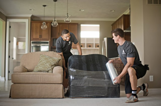 Moving and Storage Service «Two Men and a Truck», reviews and photos, 500 Freeman Ave #108, Chesapeake, VA 23324, USA