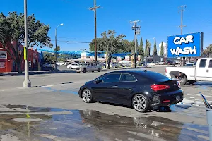 South Gate Car Wash image