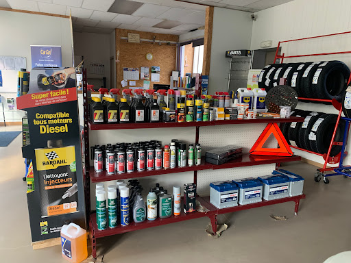 Photo 1 - Garage Lachenaud