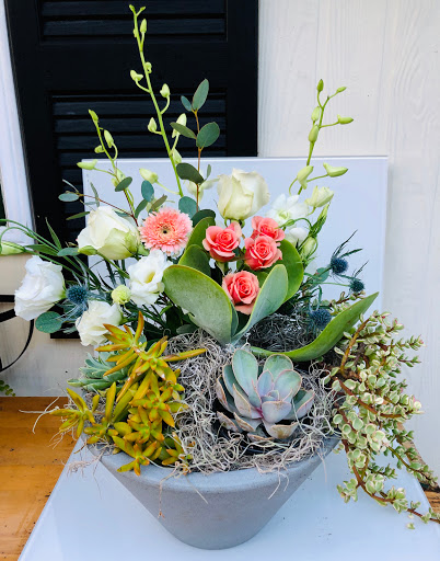 Florist «Peddles Wedding Flowers», reviews and photos, 319 N Ronald Reagan Blvd, Longwood, FL 32750, USA