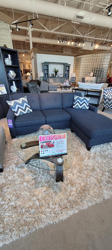 Furniture Store «Rooms To Go Furniture Store - Daytona Beach», reviews and photos, 2375 W International Speedway Blvd, Daytona Beach, FL 32114, USA