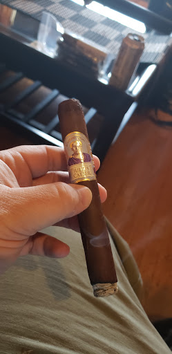 Tobacco Shop «Humidour Cigar Shoppe», reviews and photos, 2 Sherwood Rd, Cockeysville, MD 21030, USA