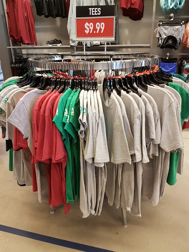 Shopping Mall «The Lake Buena Vista Factory Stores», reviews and photos, 15657 S Apopka Vineland Rd, Orlando, FL 32821, USA