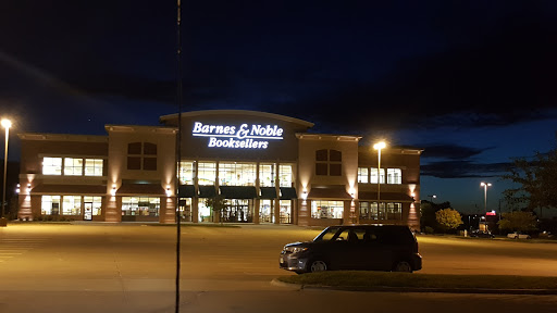 Book Store «Barnes & Noble», reviews and photos, 4550 University Ave, West Des Moines, IA 50266, USA