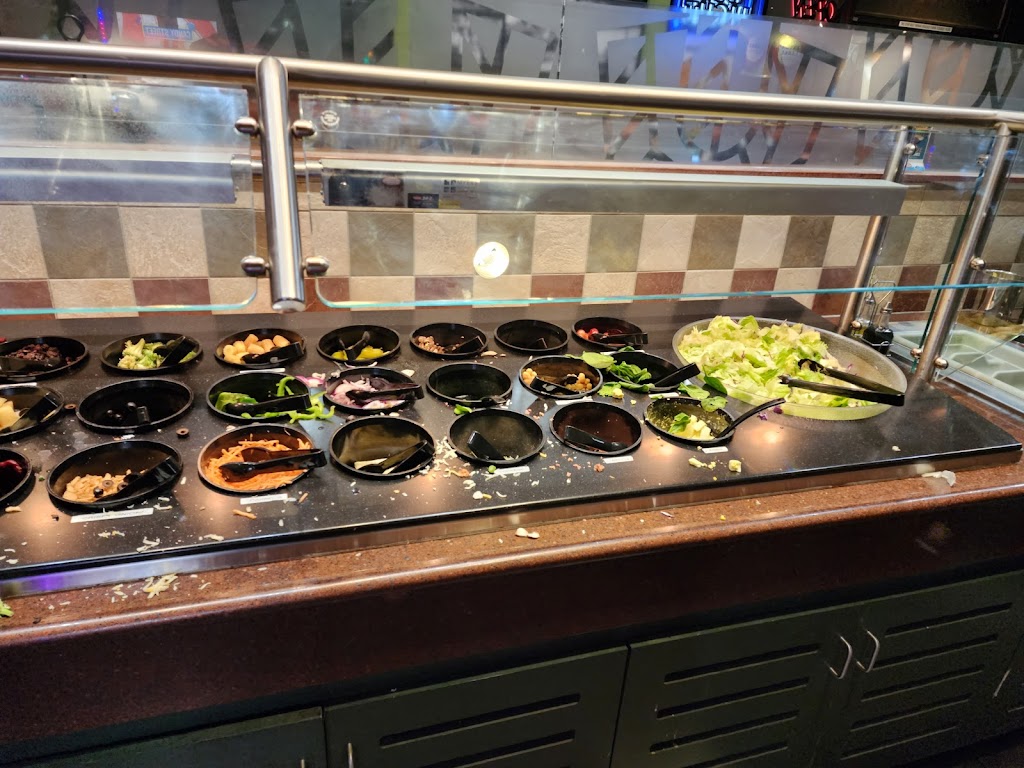 Round Table Pizza 92307