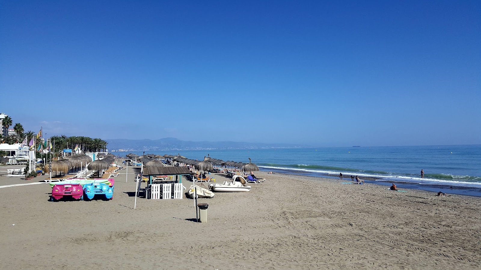 Photo de Playa Bajondillo et le règlement