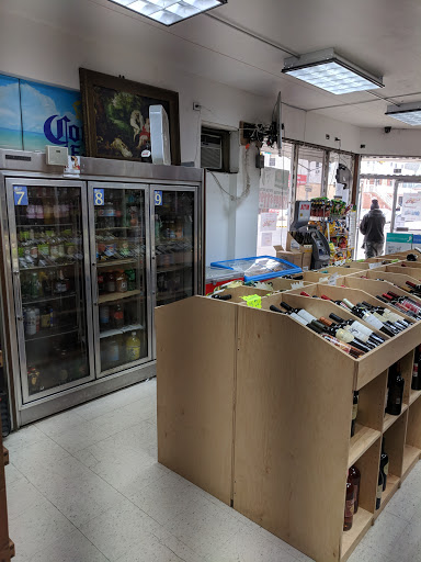 Liquor Store «Times Square Liquors», reviews and photos, 891 Broadway, Bayonne, NJ 07002, USA