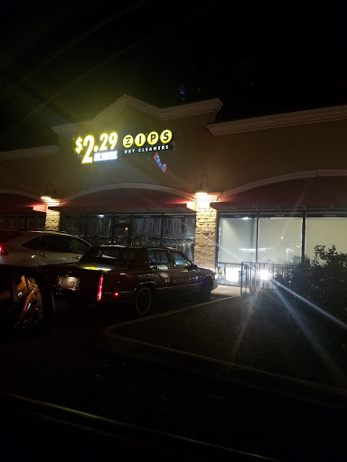 Dry Cleaner «ZIPS Dry Cleaners», reviews and photos, 5812 Poplar Hall Dr, Norfolk, VA 23502, USA