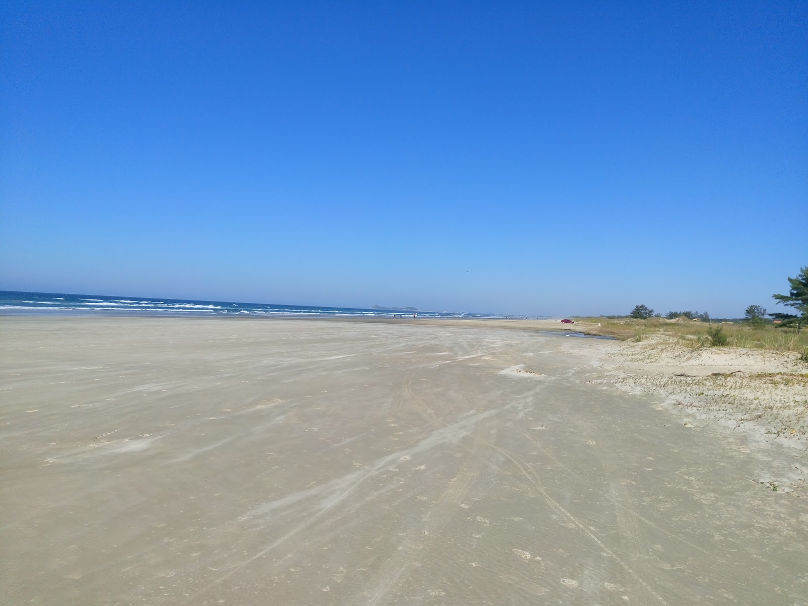 Foto von Praia da Vila Nova mit sehr sauber Sauberkeitsgrad