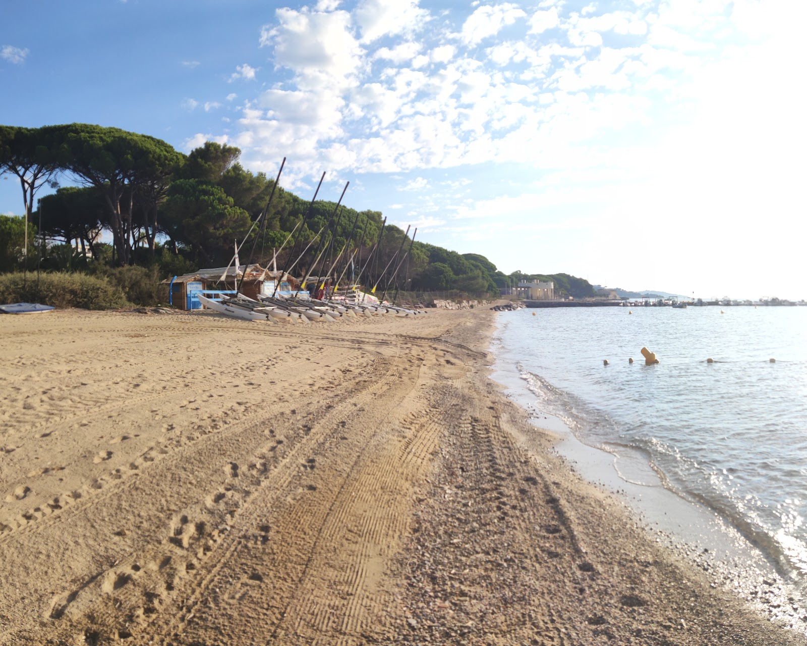Foto von Plage Du Vieux Moulin - beliebter Ort unter Entspannungskennern