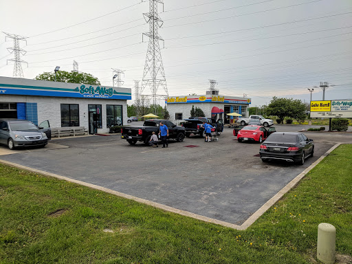 Car Wash «Softway Car Wash», reviews and photos, 12911 W 143rd St, Homer Glen, IL 60491, USA