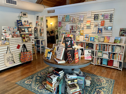 Book Store «MacIntosh Books of Sanibel», reviews and photos, 2330 Palm Ridge Rd, Sanibel, FL 33957, USA