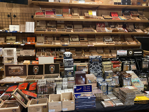 Tobacco Shop «Corona Smoke Shop», reviews and photos, 275 W Columbia Ave, Battle Creek, MI 49015, USA